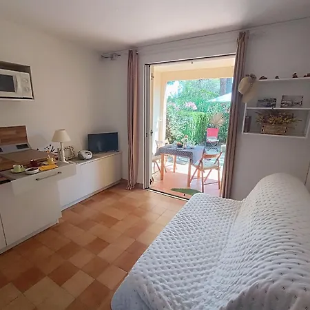 Pinede Et Soleil By Interhome Διαμέρισμα